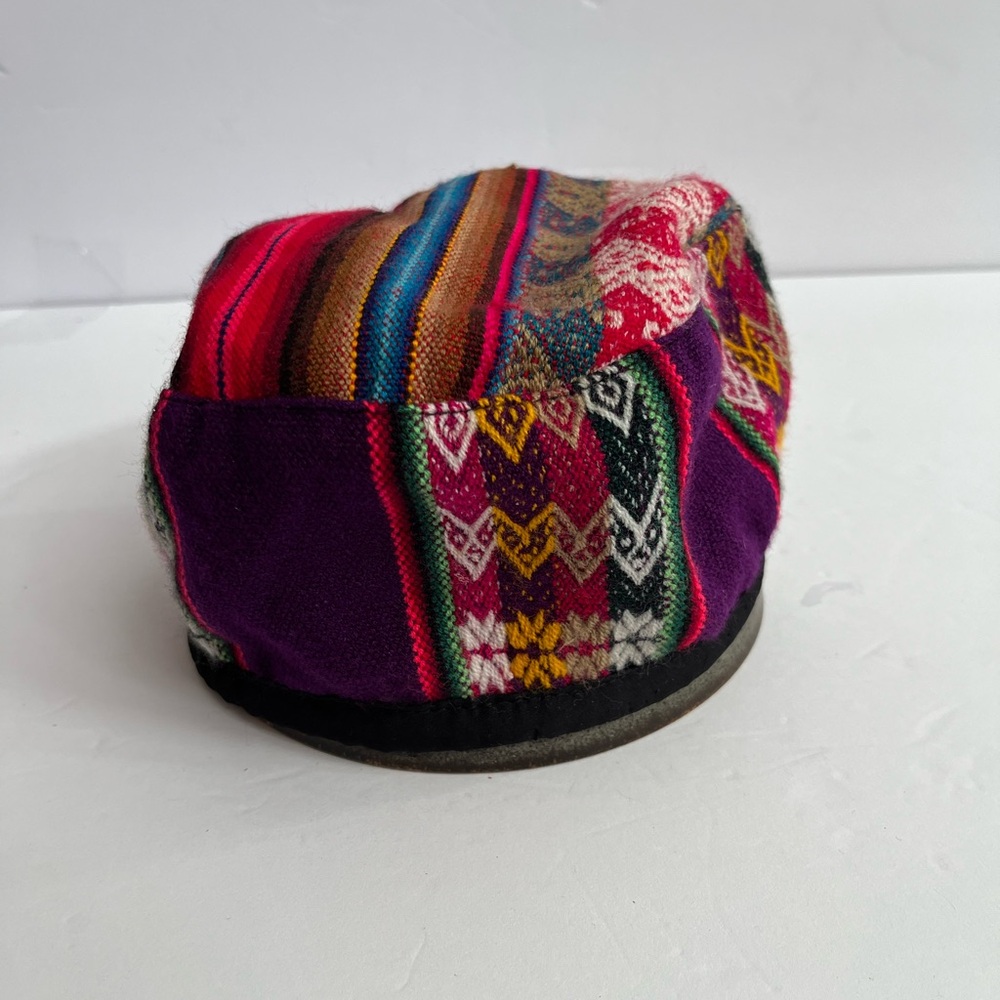 Colorful Patterned Bucket Hat - Picture 4 of 6